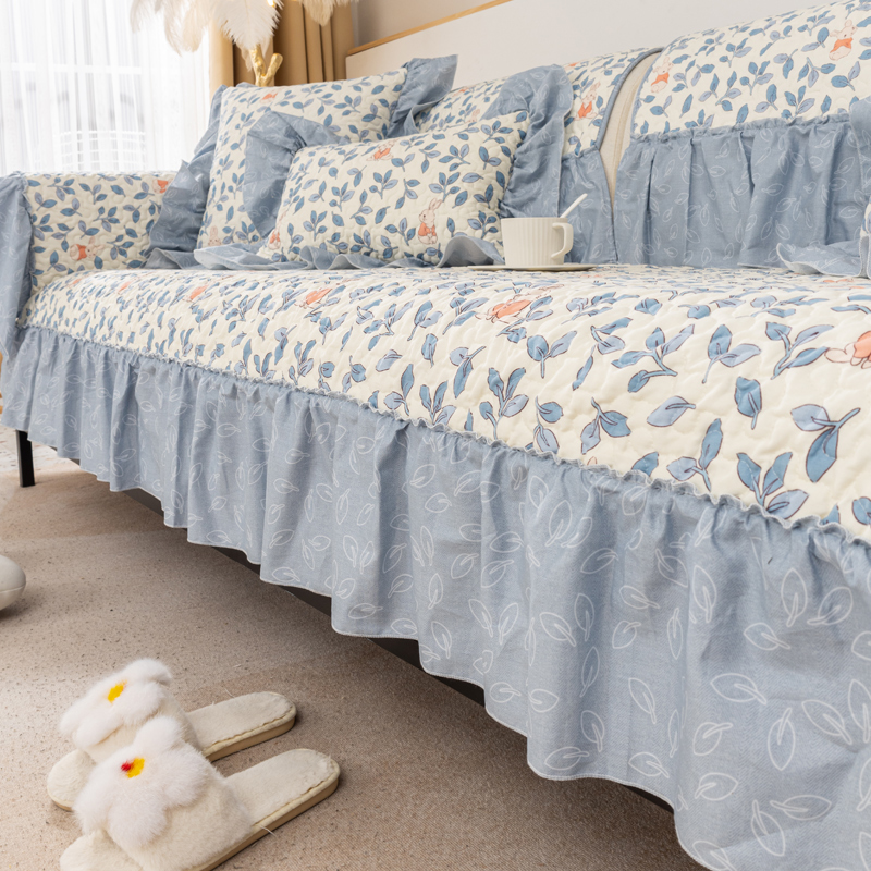 ソファーカバー 花柄フリル付き上品ソファーカバー二人掛け用