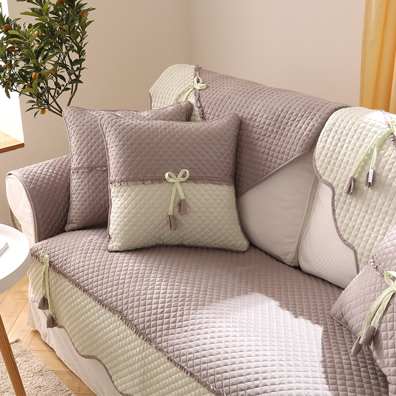 ソファーカバー キルティング素材リボン付き上品ソファーカバー
