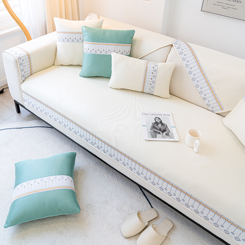 ソファーカバー 幾何学模様刺繍ライン高級感ソファーカバー