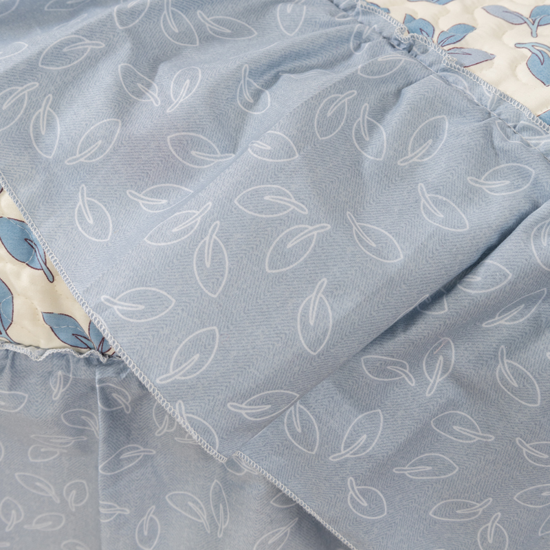 ソファーカバー 花柄フリル付き上品ソファーカバー二人掛け用