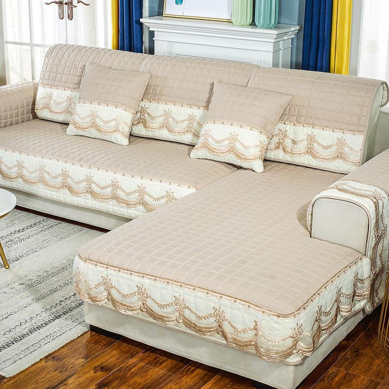 ソファーカバー 優雅な刺繍レース装飾付きキルティングソファーカバー