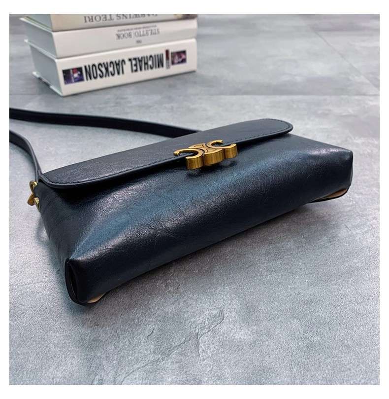 https://fulmo-img-server.com/lmc-leather-bag-store/0340046857424b5c806e2ec96847f305.jepg