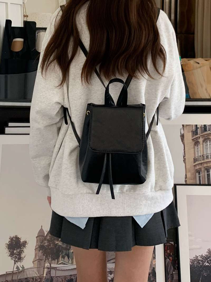 https://fulmo-img-server.com/lmc-leather-bag-store/0e6f97b025544ebdbf587233f4e48dd7.jepg