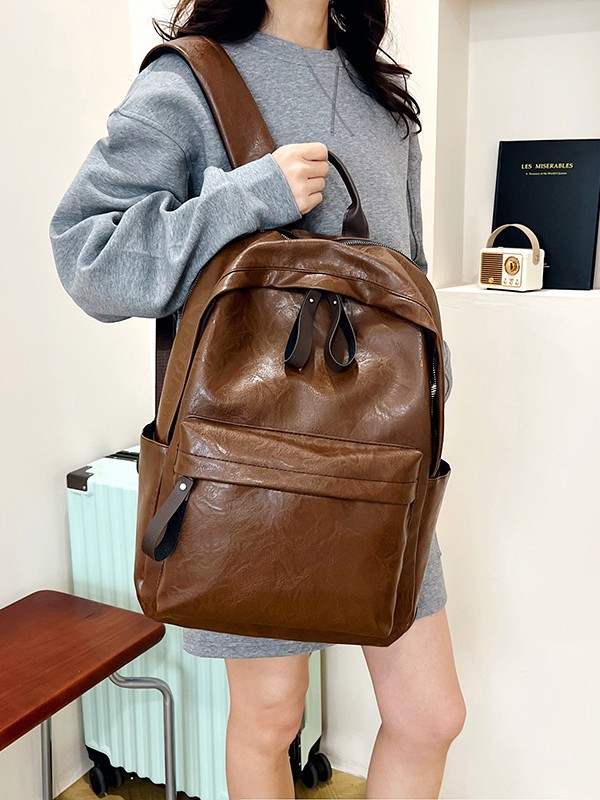 https://fulmo-img-server.com/lmc-leather-bag-store/0f37baca-8bab-4684-a84b-01af7063e347.jpg