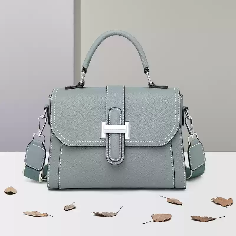 https://fulmo-img-server.com/lmc-leather-bag-store/1751696612191_jfbm7fh7_zhzzt290.webp
