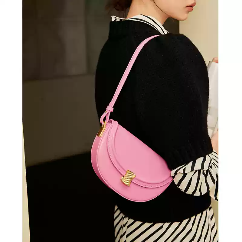 https://fulmo-img-server.com/lmc-leather-bag-store/1751696656194_g74dcw5i_aucz7n5u.webp