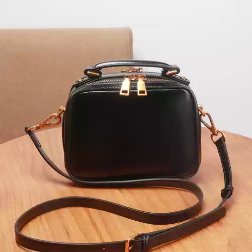 https://fulmo-img-server.com/lmc-leather-bag-store/1751696658601_mike6fxa_ch7un2io.webp