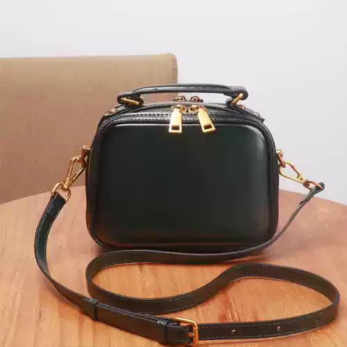 https://fulmo-img-server.com/lmc-leather-bag-store/1751696658642_op7nwr46_vl8zuu7c.webp