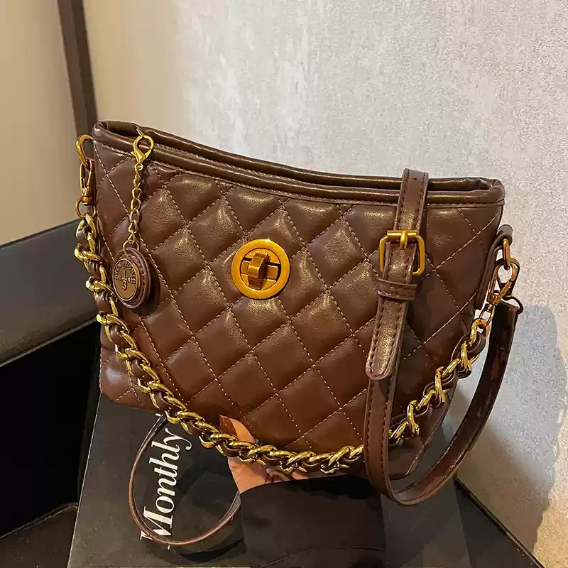 https://fulmo-img-server.com/lmc-leather-bag-store/1751696668045_eokqzaew_kwtfuqm0.webp