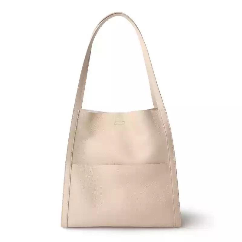 https://fulmo-img-server.com/lmc-leather-bag-store/1751696740900_2rbhs87w_e6k4ln9z.webp