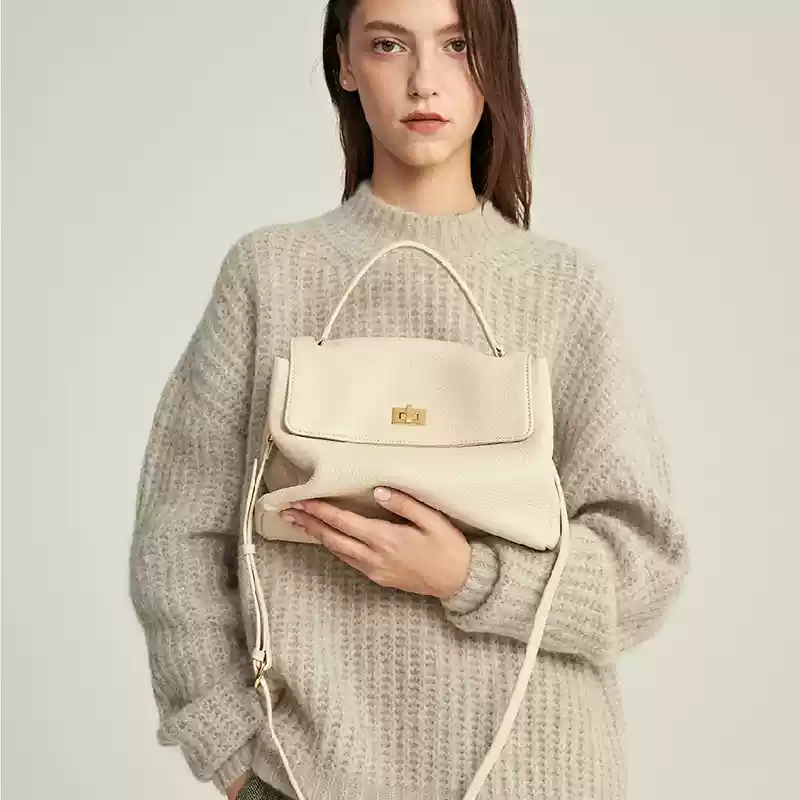 https://fulmo-img-server.com/lmc-leather-bag-store/1751697069555_5xq1gw4v_lqjrfkjq.webp