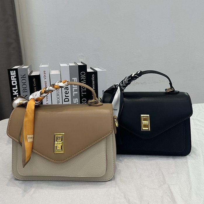 革バッグレディース 編み込みハンドル付き上品フラップハンドバッグ