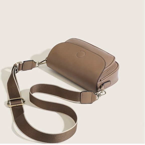 革バッグレディース 上質本革フラップ式斜めがけハンドバッグ