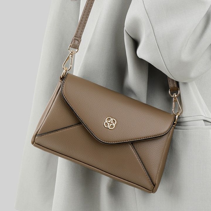 革バッグレディース 封筒型本革フラップハンドバッグ