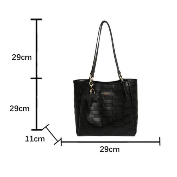 https://fulmo-img-server.com/lmc-leather-bag-store/1772541889679_cvqqm2u1_hj146g0c.jpeg