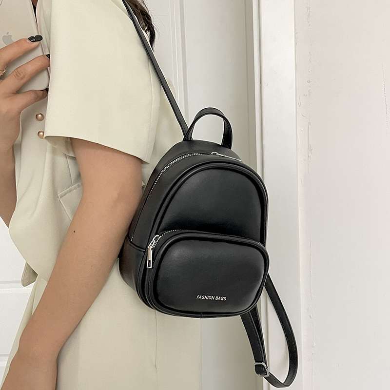 https://fulmo-img-server.com/lmc-leather-bag-store/17f5dfc67074497aa531f46821c5b852.jepg