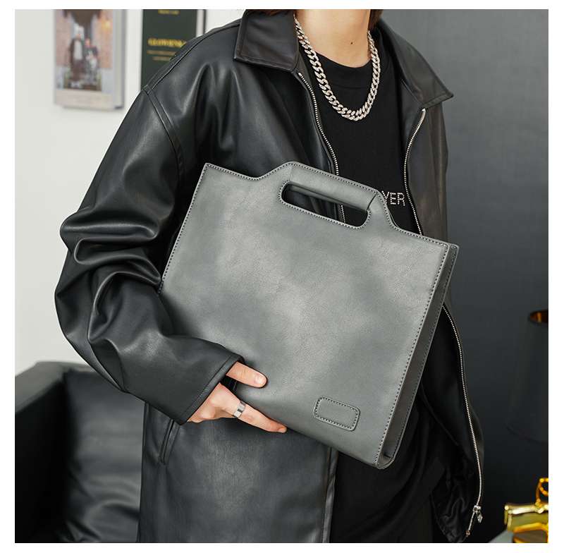 https://fulmo-img-server.com/lmc-leather-bag-store/183cada8c7db4af29dd51103f41e8167.jepg