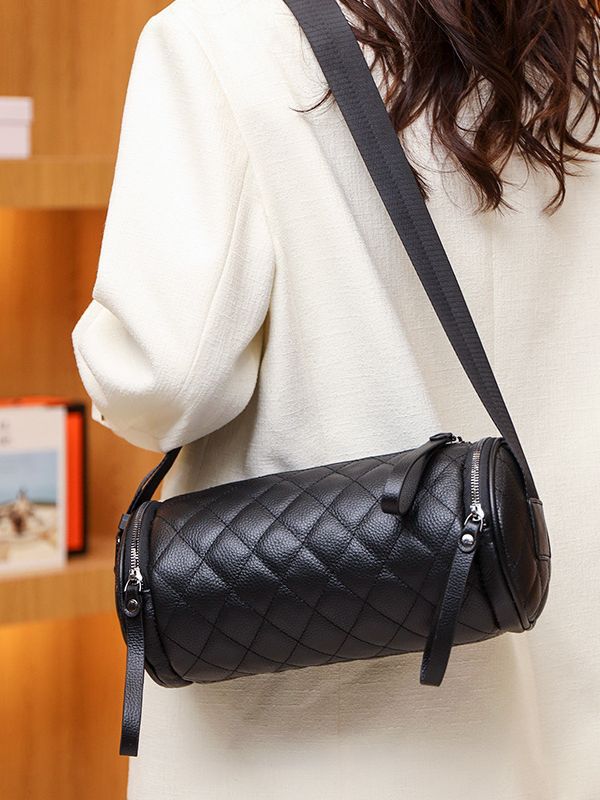 https://fulmo-img-server.com/lmc-leather-bag-store/1fe4b3d4-061f-412d-b6c5-d4b352ca09e1.jpg
