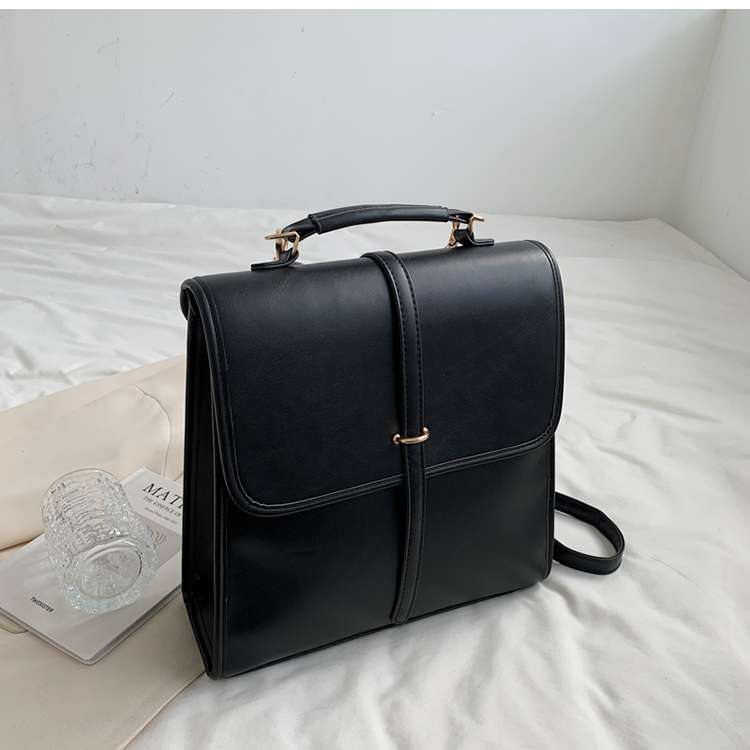 https://fulmo-img-server.com/lmc-leather-bag-store/23488cf777ef43d79e83094bd736e1e4.jepg