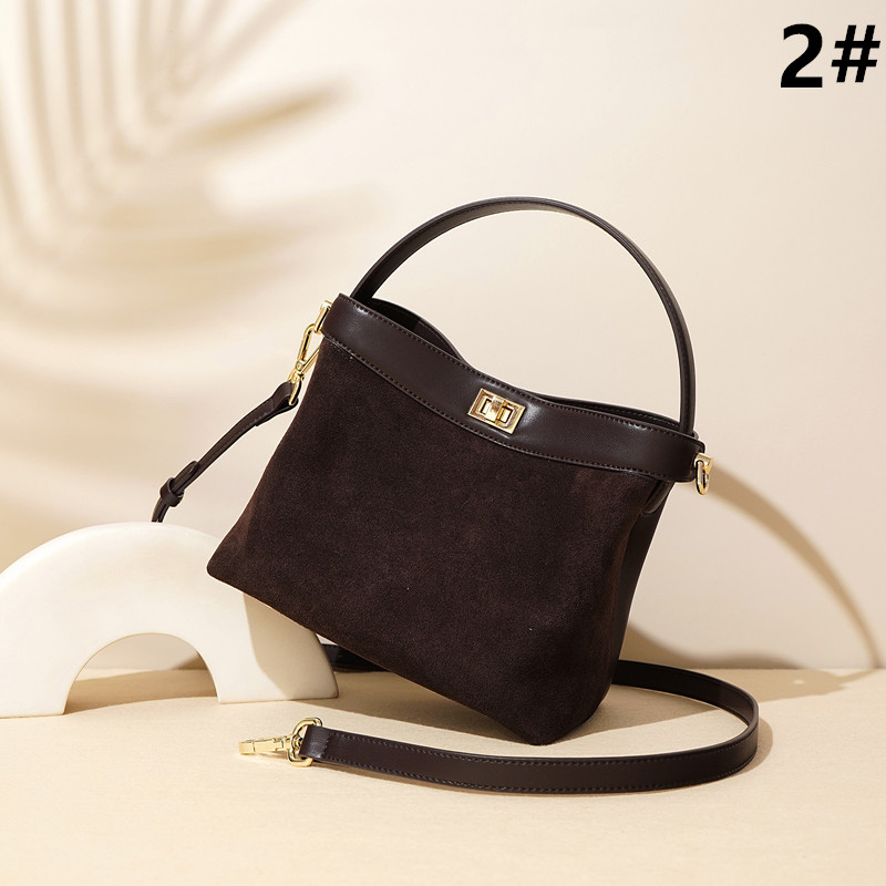 革バッグレディース 本革ハンドバッグ 高級感ある大人のおしゃれ鞄