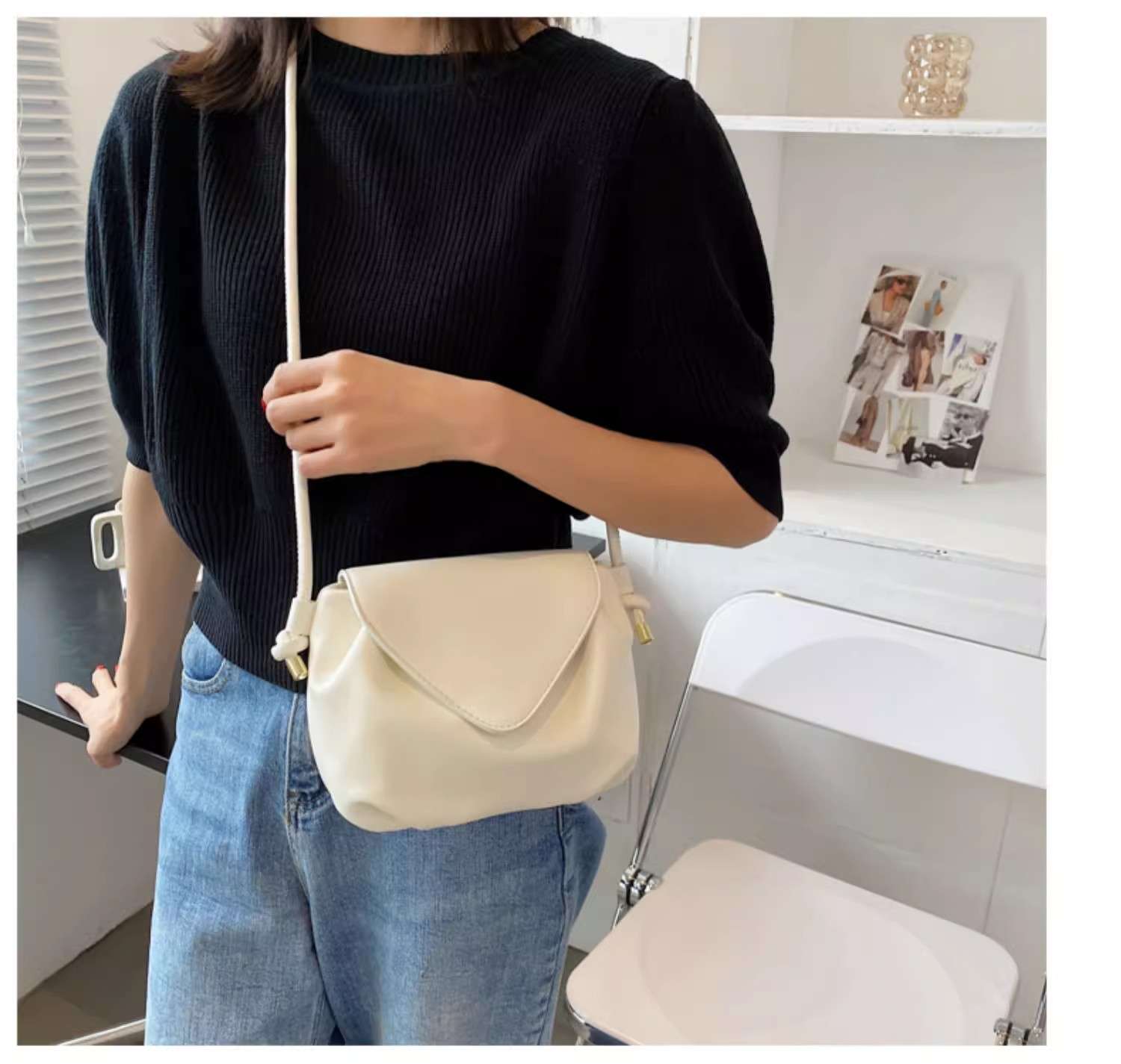 https://fulmo-img-server.com/lmc-leather-bag-store/23efbb8d22844dda9bc98f79d6748b0f.jepg