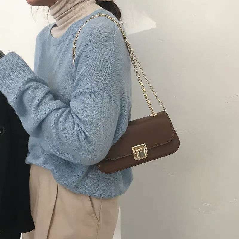 https://fulmo-img-server.com/lmc-leather-bag-store/2524c509a5614c5d98cc5090e4069690.jepg