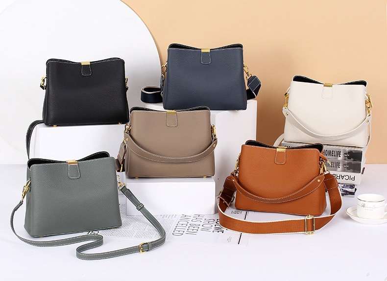 https://fulmo-img-server.com/lmc-leather-bag-store/26781c9413fb4cf0a9b594f9a1112c99.jepg