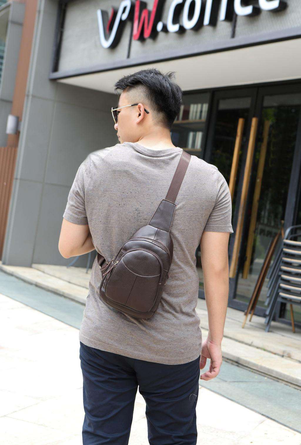 https://fulmo-img-server.com/lmc-leather-bag-store/27c28f6d81d246cb896837a71902e701.jepg