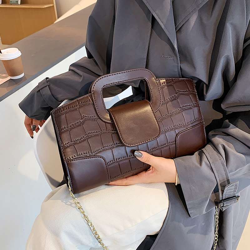 https://fulmo-img-server.com/lmc-leather-bag-store/2ca56594a7c247608aeb331690f51b5a.jepg