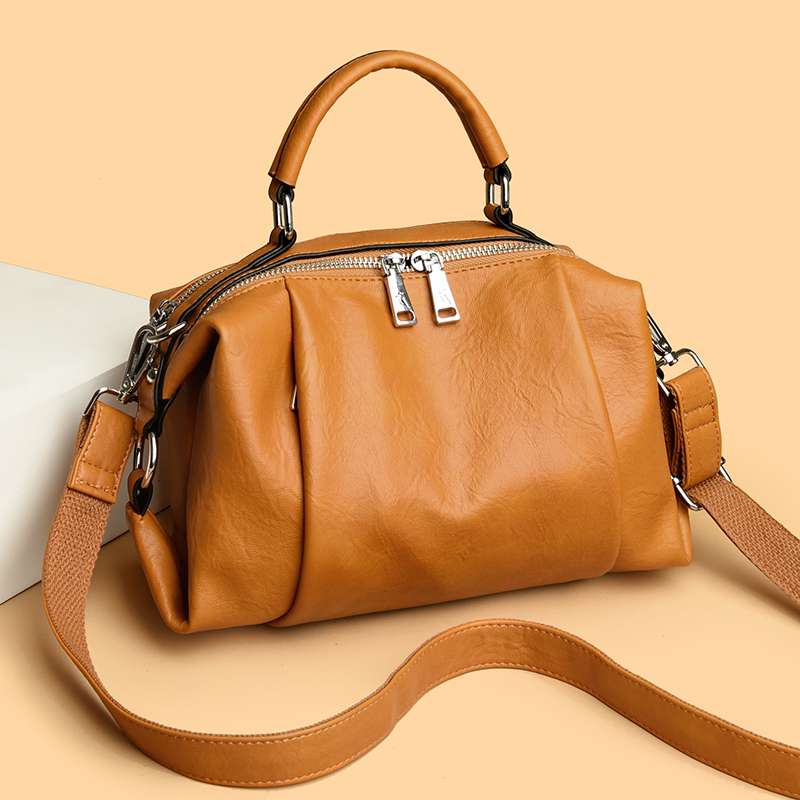 https://fulmo-img-server.com/lmc-leather-bag-store/36c57e4a3b4f4958b34bf52e66e072d2.jepg