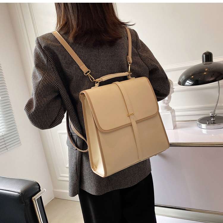 https://fulmo-img-server.com/lmc-leather-bag-store/3ce15f7ba3e84795a6c9682be76042e7.jepg