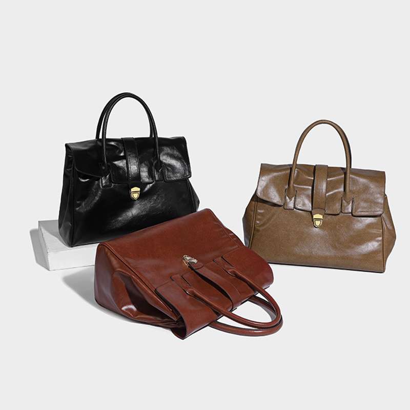 https://fulmo-img-server.com/lmc-leather-bag-store/5ed1331949ac428db476c5029d8e59bc.jepg