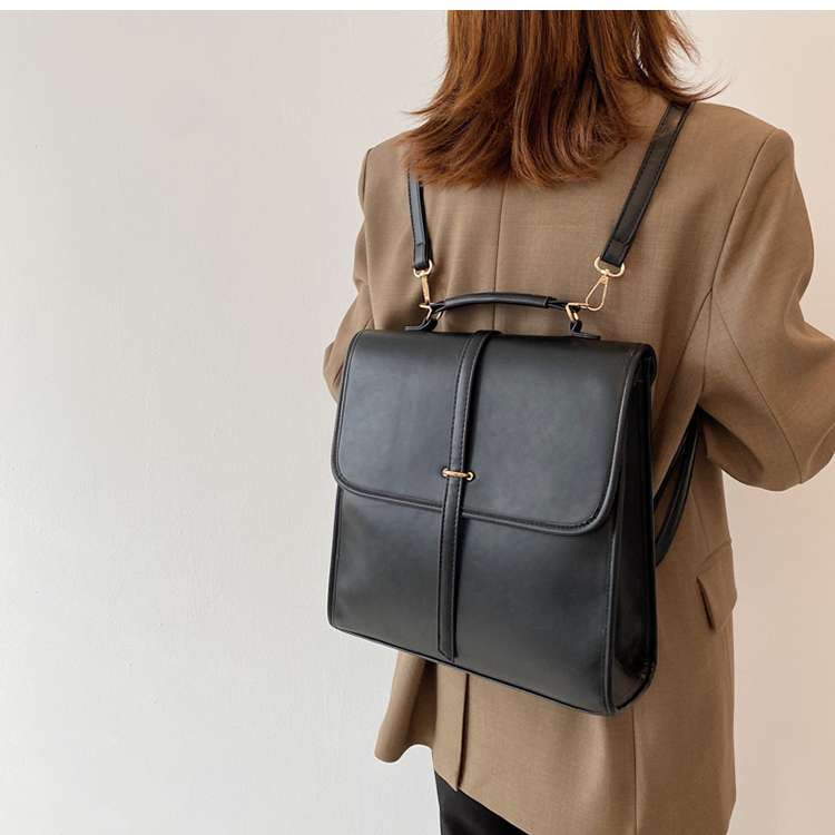 https://fulmo-img-server.com/lmc-leather-bag-store/700dd89bfee54274b6a232d005cd21c7.jepg