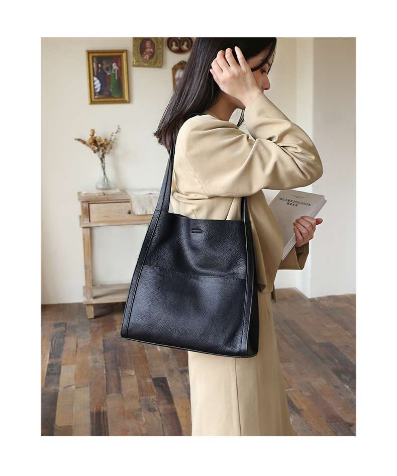 https://fulmo-img-server.com/lmc-leather-bag-store/7501341df27441bf8078129b4a9536f6.jepg