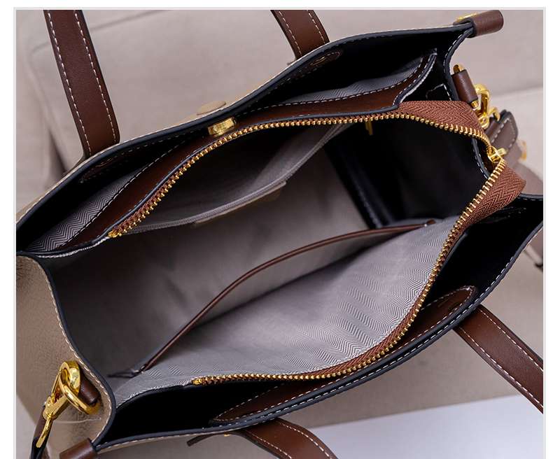 https://fulmo-img-server.com/lmc-leather-bag-store/92922d4446094309986f62955978cfff.jepg