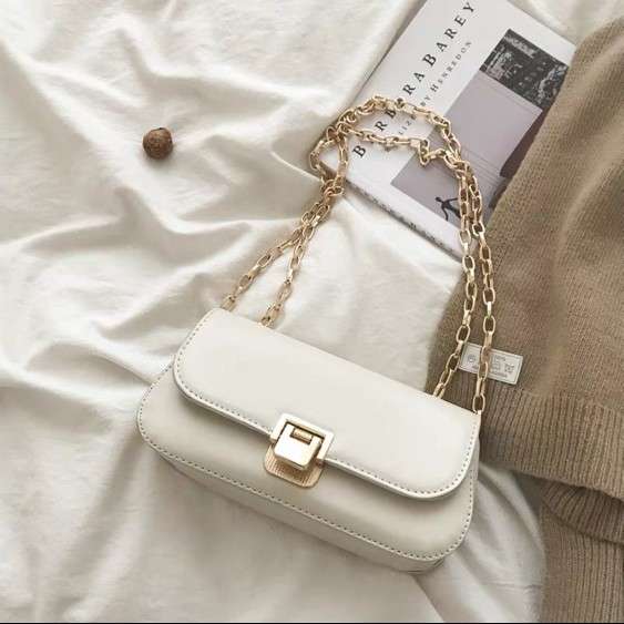 https://fulmo-img-server.com/lmc-leather-bag-store/a6f7221fceb5425abdbf411f7e84d407.jepg