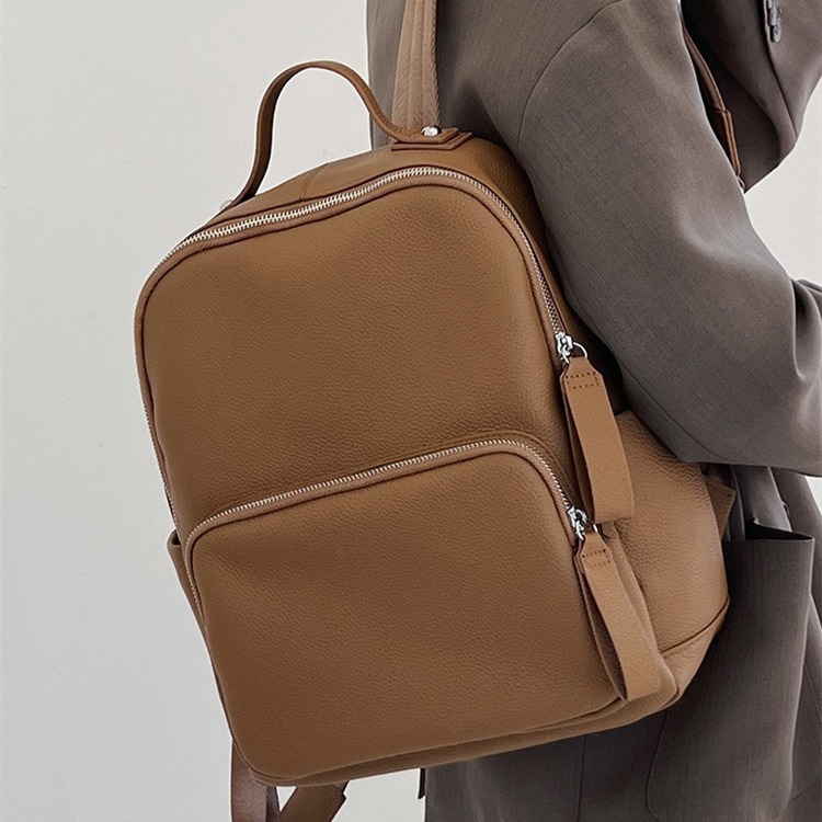 https://fulmo-img-server.com/lmc-leather-bag-store/a99fc89b-df49-4e69-9699-05c6d8435ce6.jpg