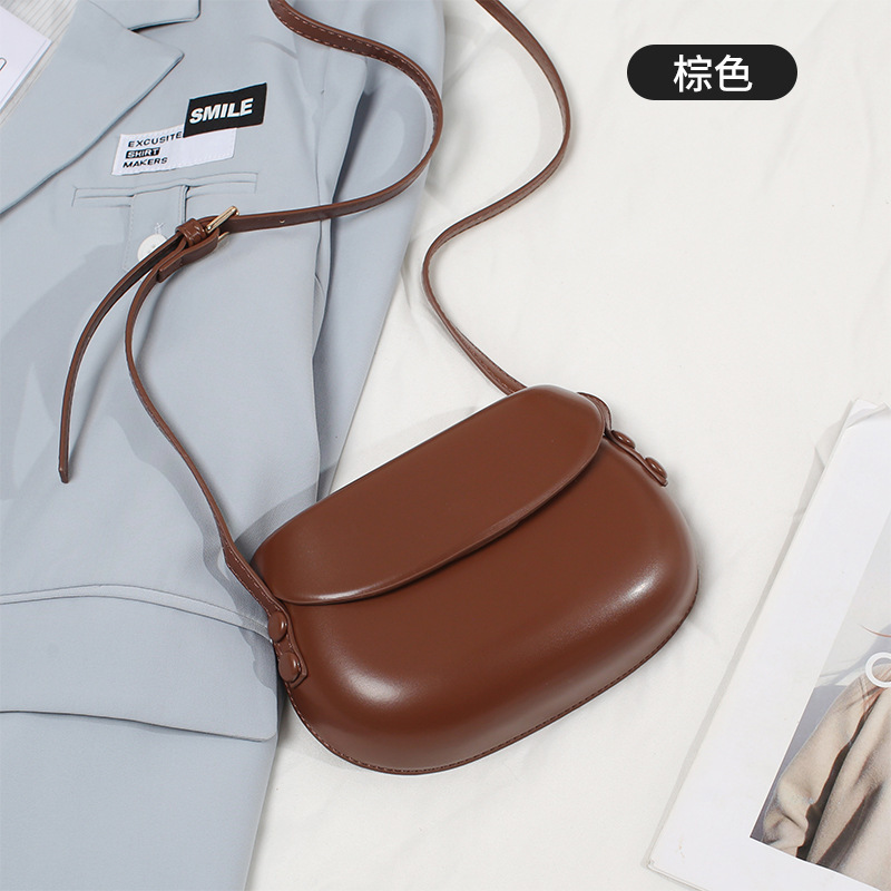 https://fulmo-img-server.com/lmc-leather-bag-store/be4c5213-ade6-4e56-9956-7c5fa3190a1b.jpg