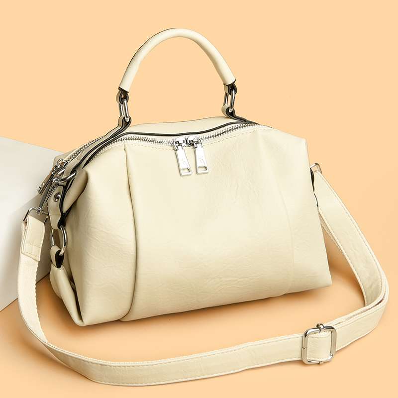 https://fulmo-img-server.com/lmc-leather-bag-store/c11be3e7e94749d5af79e2bc190ab86c.jepg