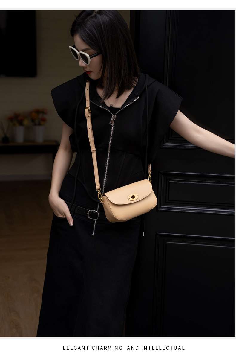 https://fulmo-img-server.com/lmc-leather-bag-store/c3c85fb7b8da484f836a98bcefbc9b77.jepg