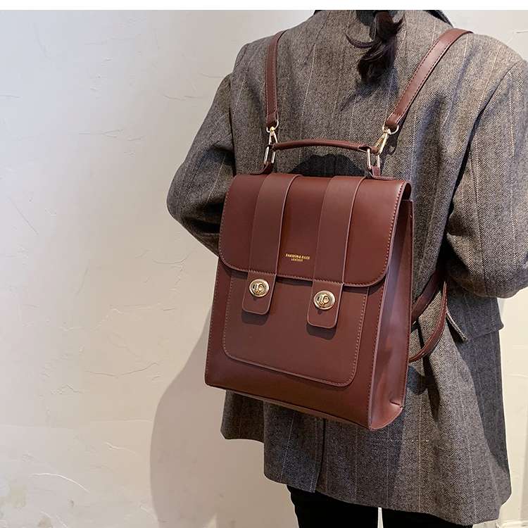 https://fulmo-img-server.com/lmc-leather-bag-store/ca02976fc75d434782bb53848ec804bd.jepg