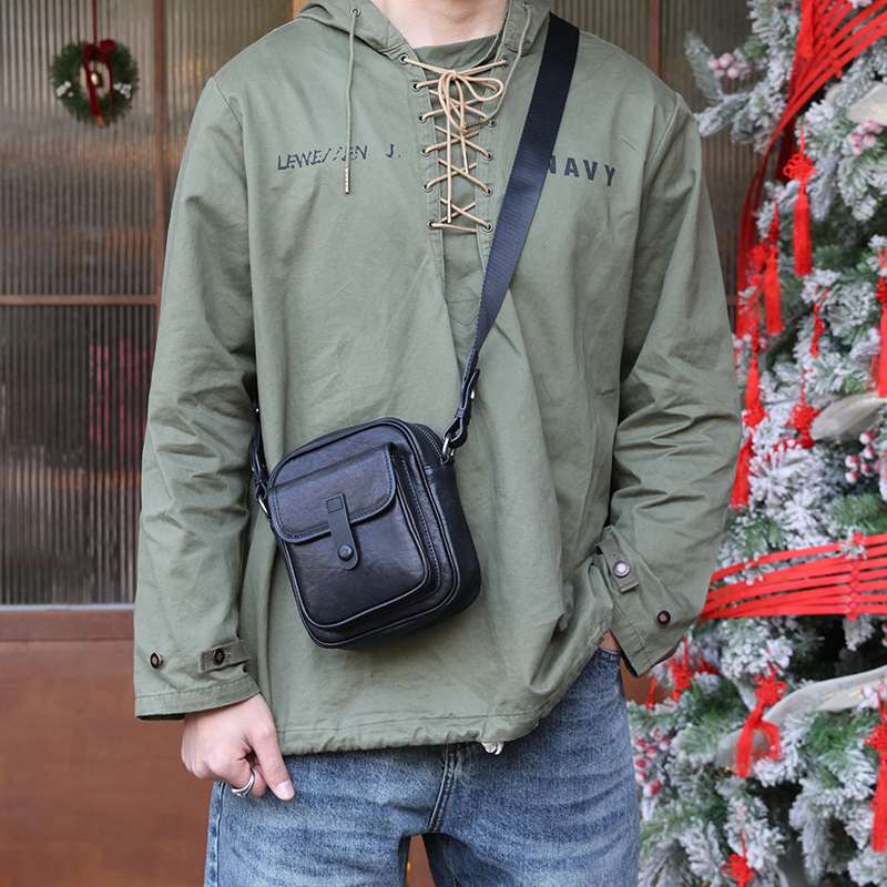 https://fulmo-img-server.com/lmc-leather-bag-store/d2d7362a41364988af61a80b7f1d6a70.jepg