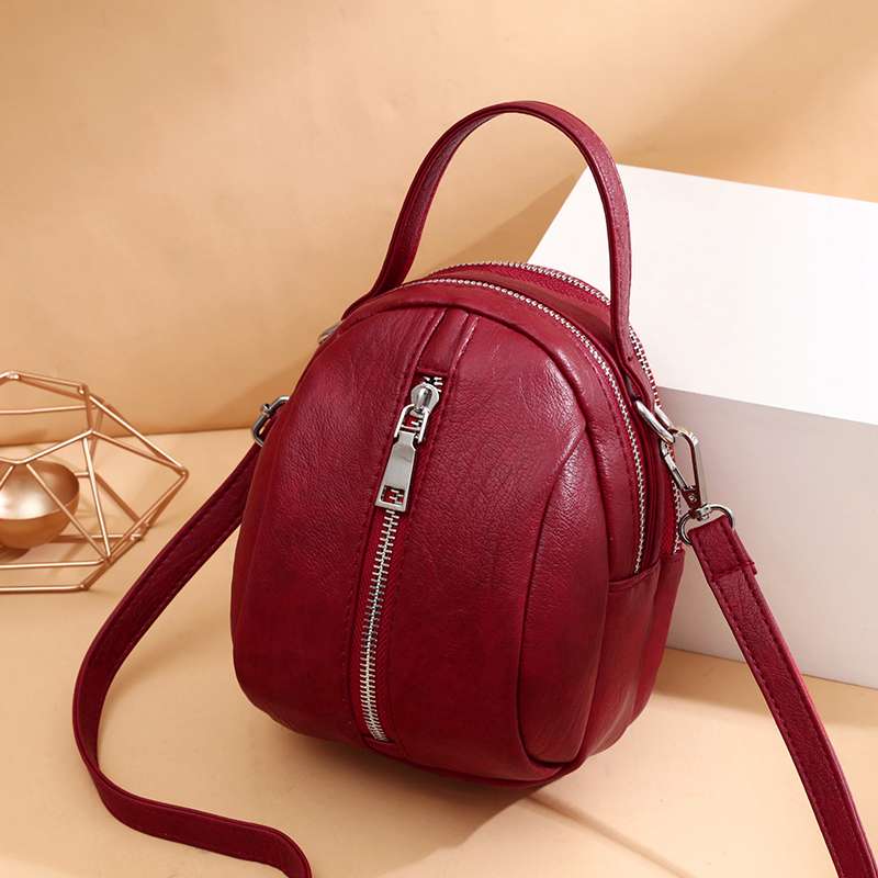 https://fulmo-img-server.com/lmc-leather-bag-store/fd83418f94f1490a92c07acb9510c5c6.jepg