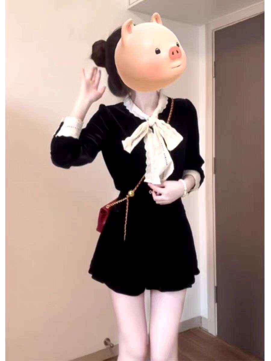 ロリータファッション うさぎのヘッドドレス付きベルベットワンピース