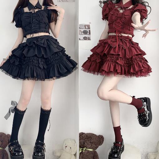 ロリータファッション 新品ゴスロリメイド服可愛いフリルセットアップ
