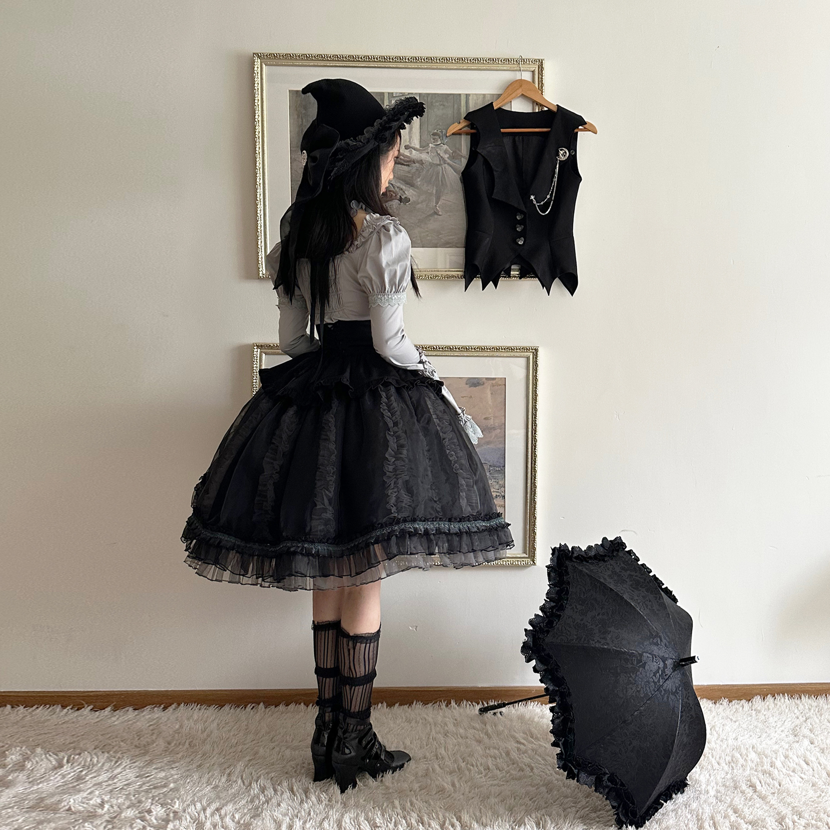 https://fulmo-img-server.com/lolis/0c5bdbca-0a63-40e9-a05d-d8a0a8122d30.jpg