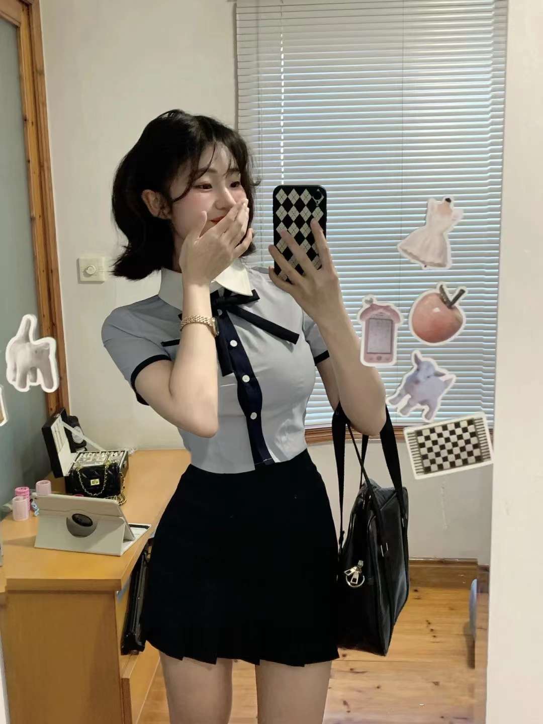 ロリータファッション 優等生の制服風リボンワンピース