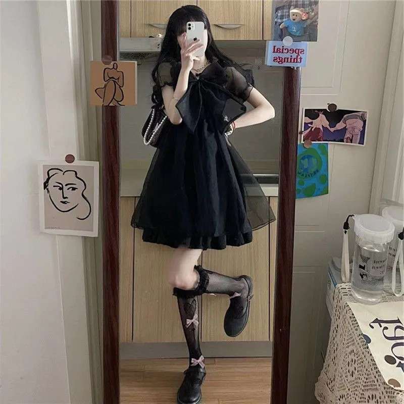 ロリータファッション 妖精のような純白ドレス