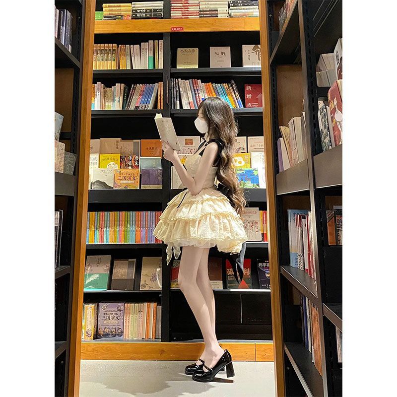 https://fulmo-img-server.com/lolis/27674cf0-fa3c-4810-9388-5a347eec7228.jpg