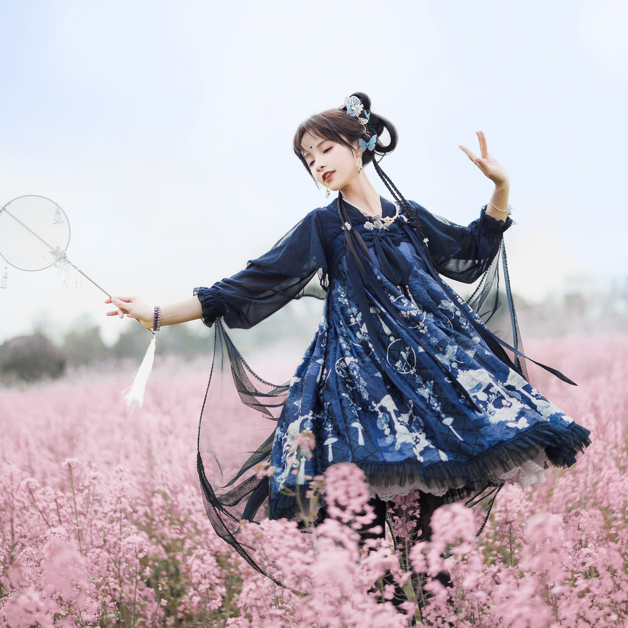 https://fulmo-img-server.com/lolis/37252818-7d8f-4daa-af86-d5db4a3ae8fc.jpg